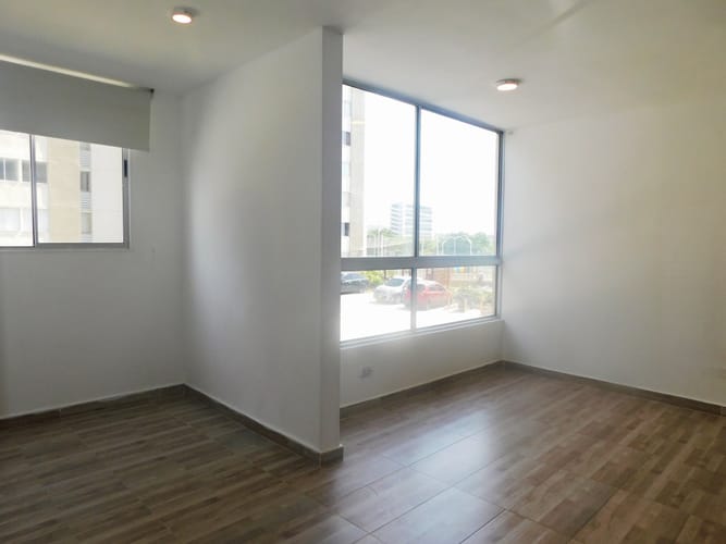 Apartamento de 2 alcobas en venta en Atlántico, 57 m² · foto 2 de 23
