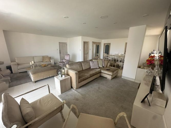 Apartamento de 3 alcobas en venta en Altos Del Prado, Barranquilla, 168 m² · foto 2 de 20