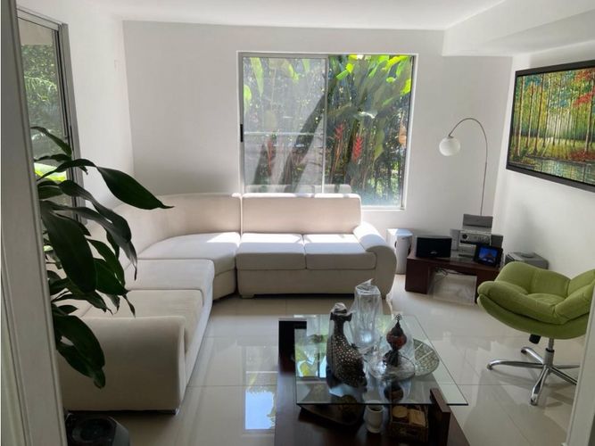 Casa de 3 alcobas en venta en Las Mercedes, Jamundí, 258 m² · foto 14 de 24