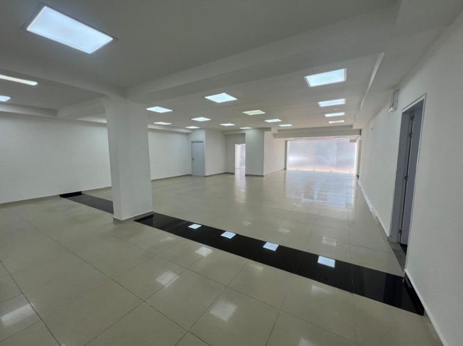 Local en arriendo en La Campiña, Barranquilla, 520 m² · foto 2 de 24