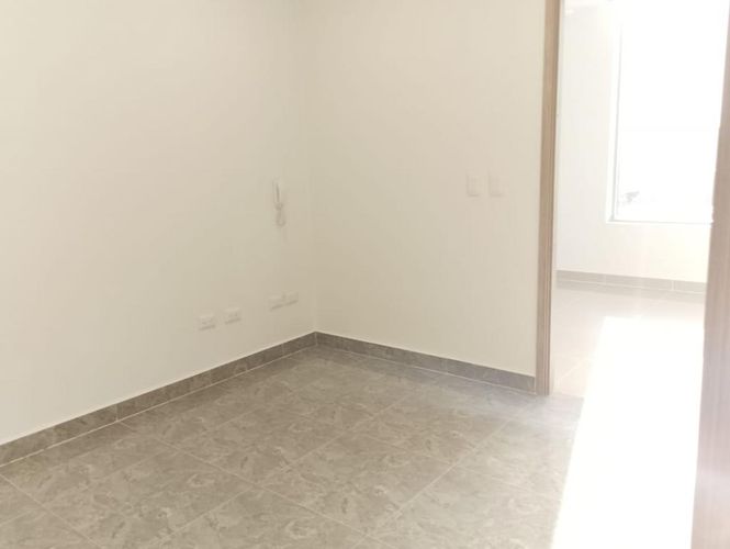 Consultorio en venta en Portal De Genovés, Barranquilla, 24 m² · foto 3 de 11