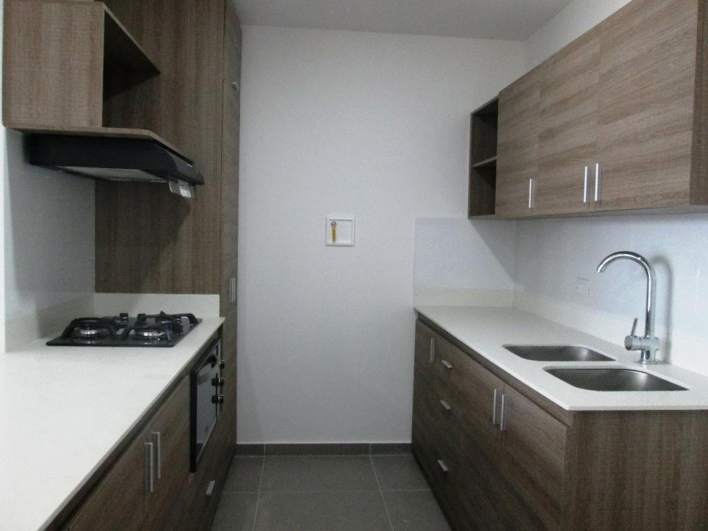 1BR Apartment in Loma del Escobero (62 m²) - 4