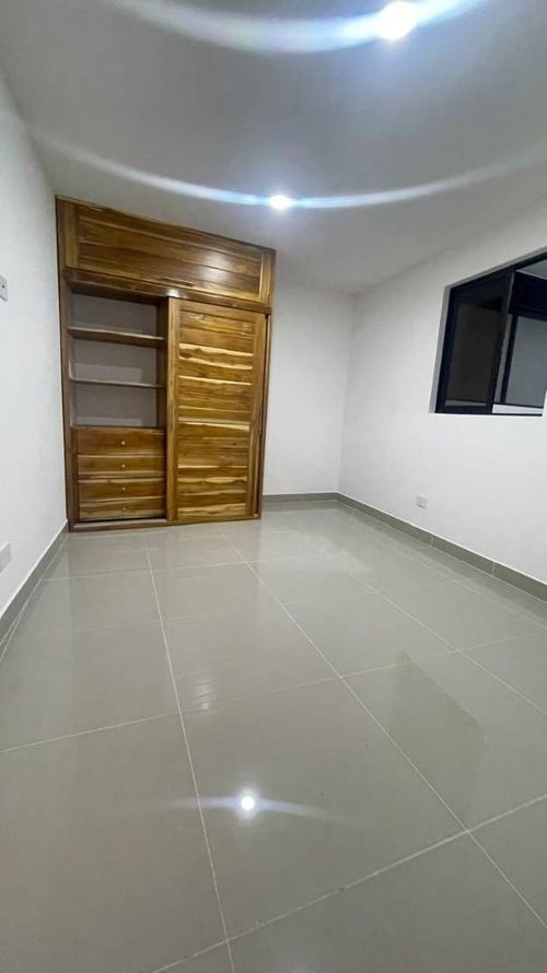 Apartamento de 3 alcobas en arriendo en San Joaquin, Medellín, 90 m² · foto 18 de 24