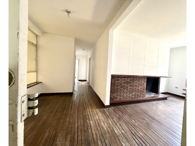 Apartamento en venta en Sagrado Corazon, Bogotá · foto 4 de 19