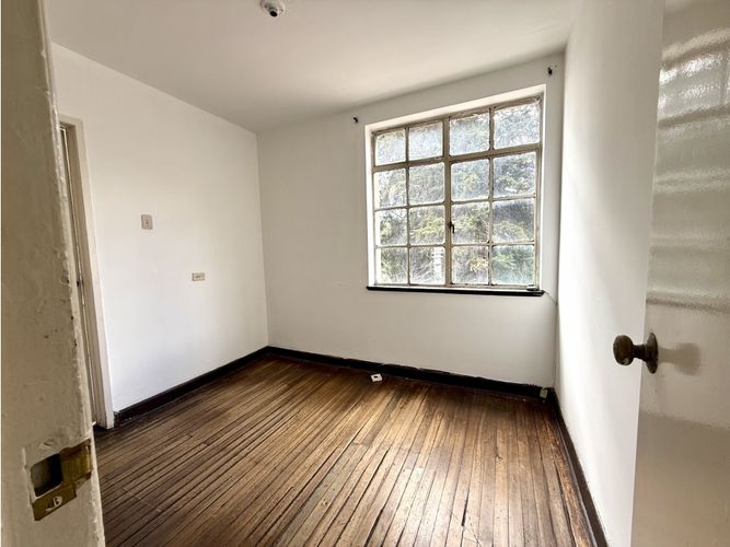Apartamento en venta en Sagrado Corazon, Bogotá · foto 9 de 19