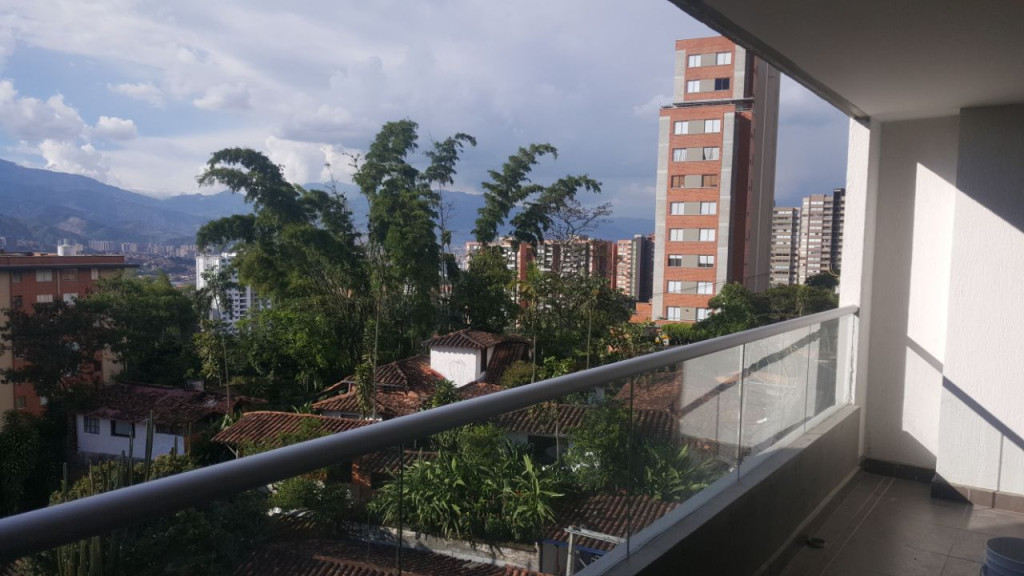 2BR Apartment in El esmeraldal (84 m²)
