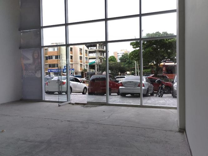 Local en arriendo en El Poblado, Barranquilla, 214 m² · foto 4 de 8
