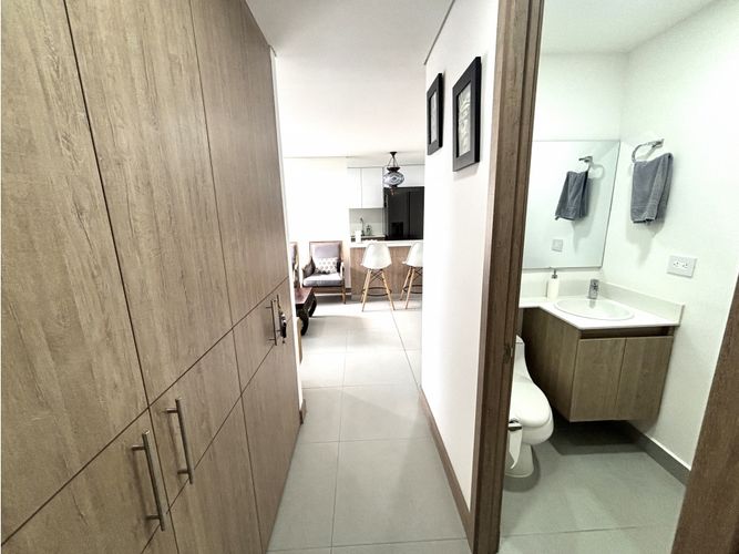 Apartaestudio en venta en Señorial, Envigado, 60 m² · foto 10 de 11