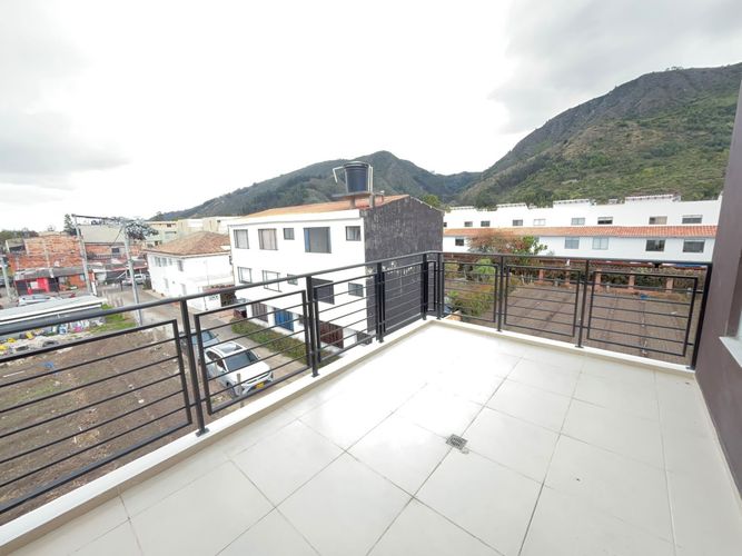 Casa de 3 alcobas en venta en El Abra, Cota, 150 m² · foto 18 de 19