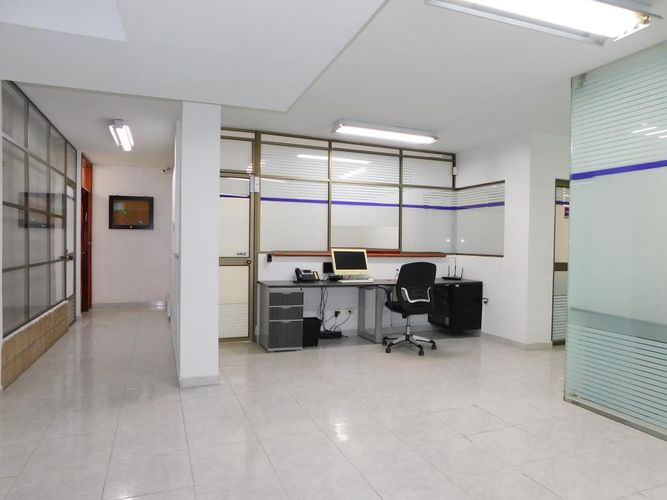 Oficina en arriendo en El Prado, Barranquilla, 250 m² · foto 9 de 24