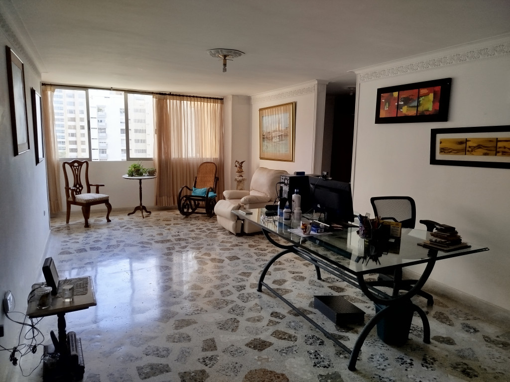 Apartamento en venta en Altos Del Prado, Barranquilla · foto 3 de 17