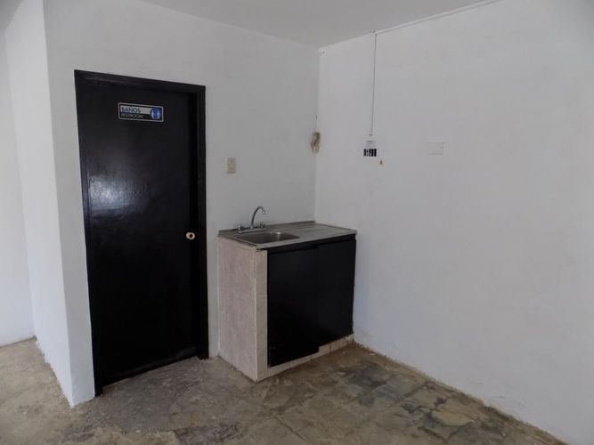 Local en arriendo en Colombia, Barranquilla, 53 m² · foto 4 de 9