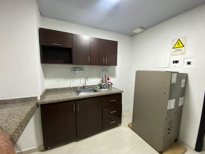 Oficina en arriendo en El Prado, Barranquilla, 125 m² · foto 5 de 10