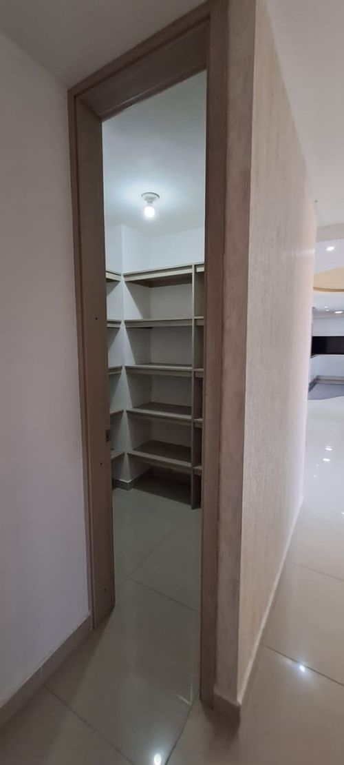 Apartamento de 3 alcobas en venta en Altos Del Prado, Barranquilla, 150 m² · foto 14 de 22