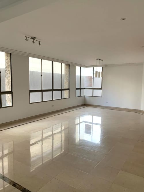 Apartamento de 3 alcobas en venta en Altos Del Prado, Barranquilla, 234 m² · foto 2 de 20