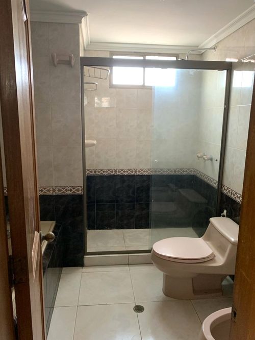 Apartamento de 3 alcobas en venta en Altos Del Prado, Barranquilla, 234 m² · foto 19 de 20