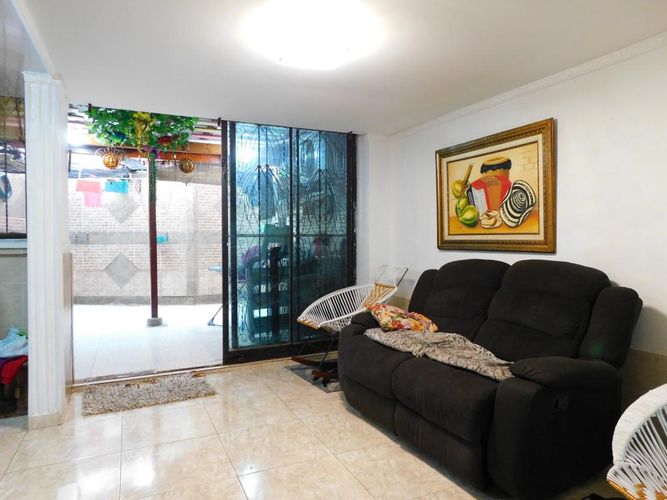 Casa de 4 alcobas en venta en Campo Alegre, Barranquilla, 230 m² · foto 14 de 24