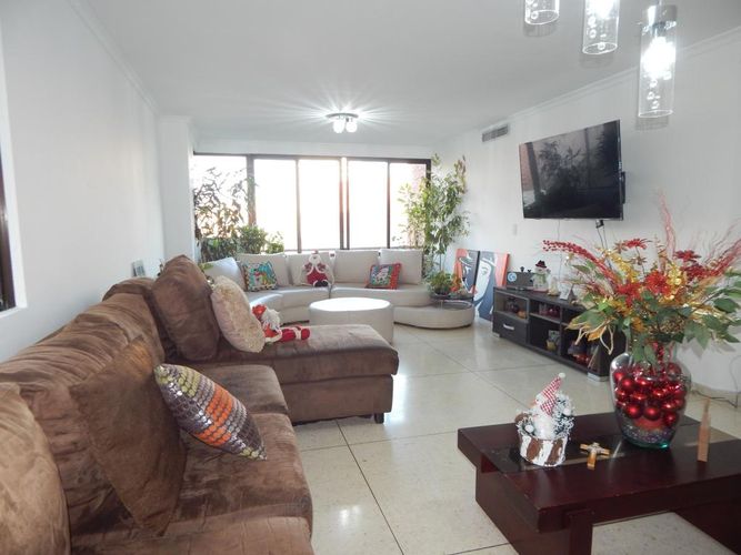 Apartamento de 3 alcobas en venta en Conjunto Residencial El Encanto, Barranquilla, 135 m² · foto 4 de 24