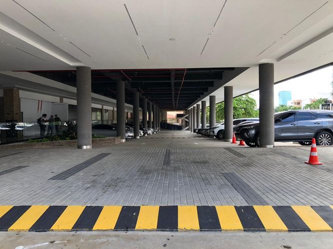 Local en arriendo en El Golf, Barranquilla, 104 m² · foto 3 de 7