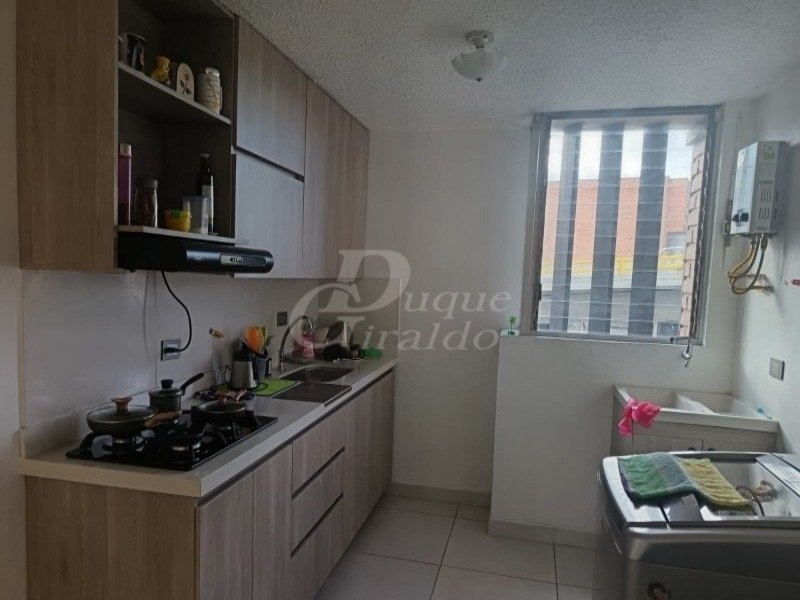 Apartamento en venta en Calasanz, Medellín · foto 3 de 15