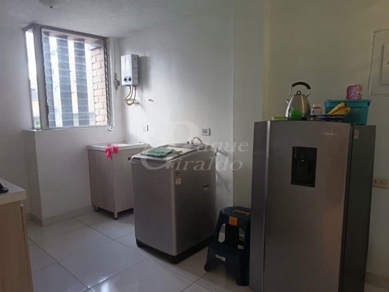 Apartamento en venta en Calasanz, Medellín · foto 4 de 15