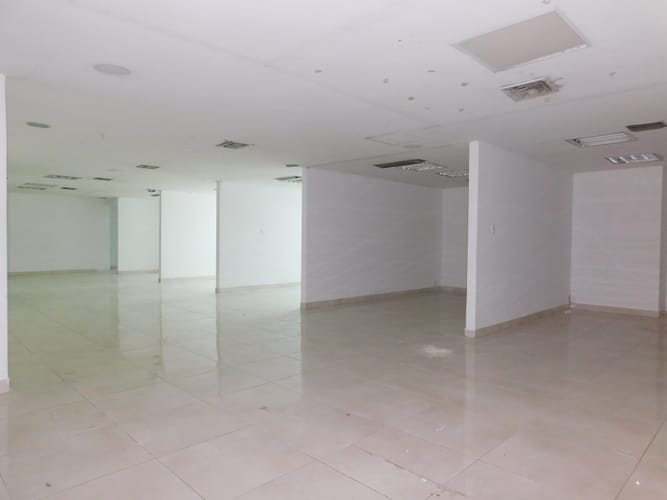 Local en venta en Betania, Barranquilla, 884 m² · foto 2 de 24