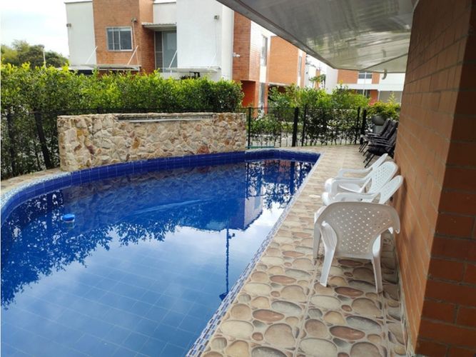 Casa de 4 alcobas en venta en La Morada, Jamundí, 450 m² · foto 2 de 13