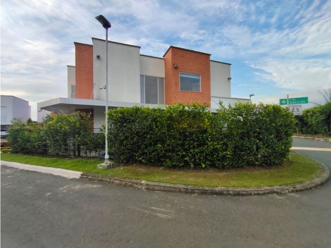 Casa de 4 alcobas en venta en La Morada, Jamundí, 450 m² · foto 12 de 13