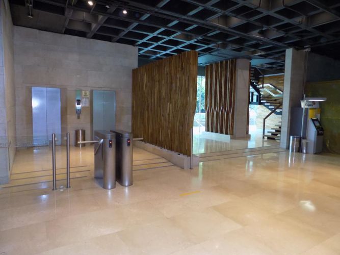 Oficina en arriendo en El Prado, Barranquilla, 2196 m² · foto 4 de 24