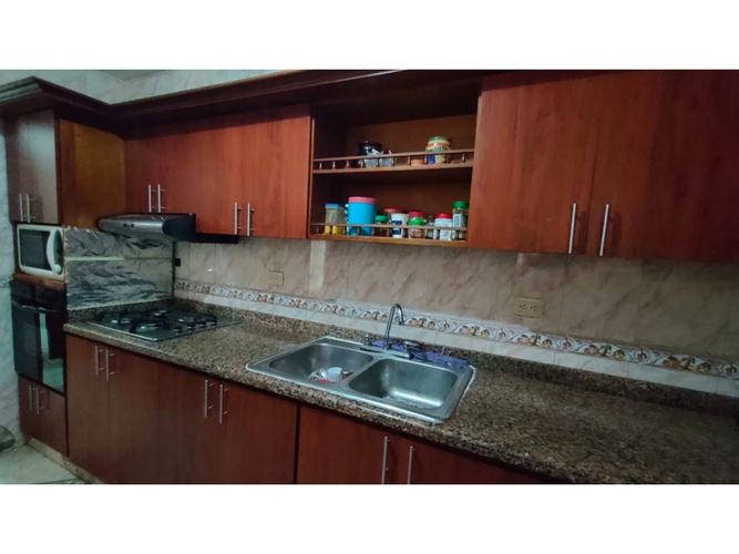 Casa de 6 alcobas en venta en Caney, Cali, 270 m² · foto 4 de 18