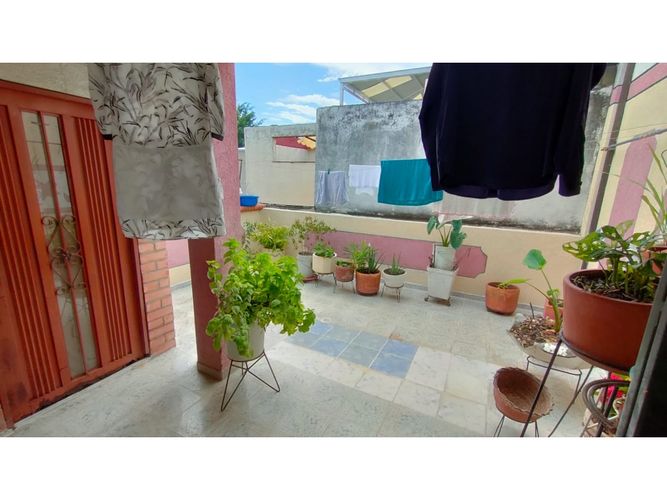 Casa de 6 alcobas en venta en Caney, Cali, 270 m² · foto 9 de 18