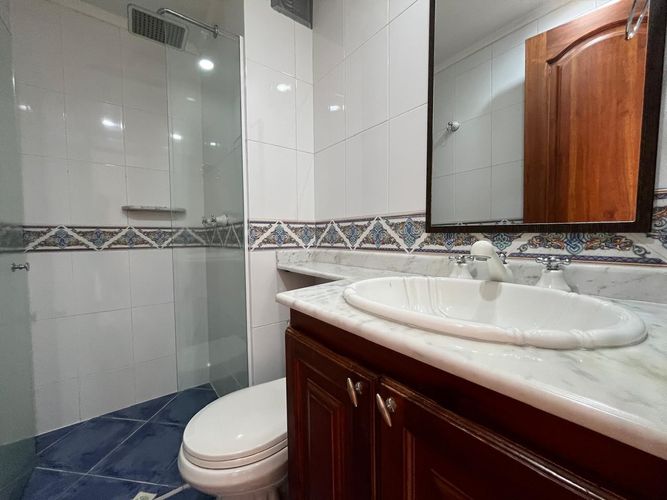 Apartamento de 3 alcobas en venta en El Poblado, Medellín, 173 m² · foto 18 de 19
