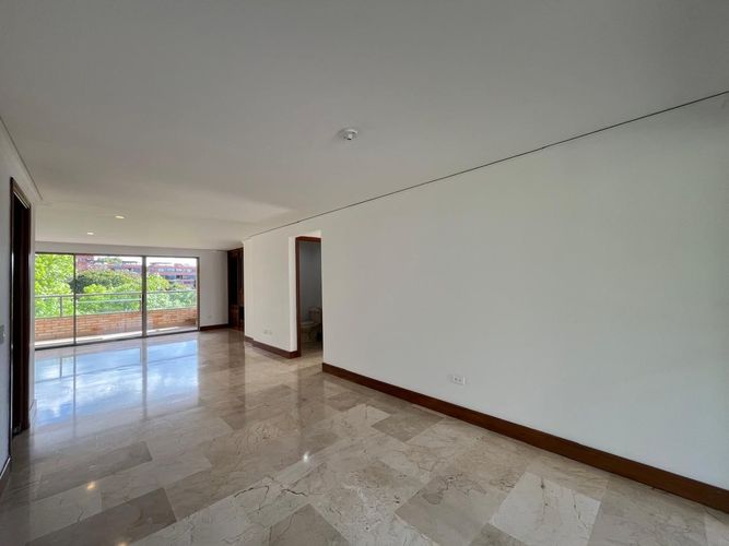 Apartamento de 3 alcobas en venta en El Poblado, Medellín, 173 m² · foto 7 de 19