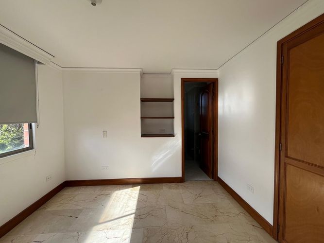Apartamento de 3 alcobas en venta en El Poblado, Medellín, 173 m² · foto 9 de 19