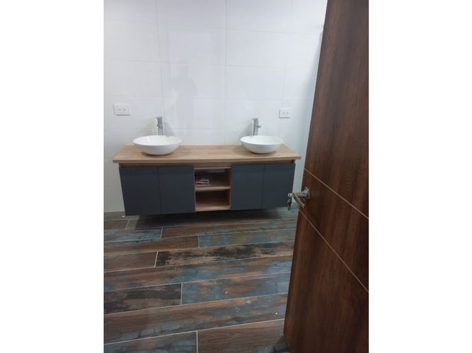 Casa de 6 alcobas en venta en Las Mercedes, Jamundí, 320 m² · foto 8 de 9