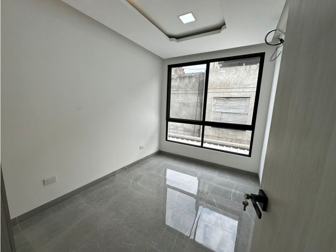 Casa de 4 alcobas en venta en Las Mercedes, Jamundí, 300 m² · foto 4 de 17