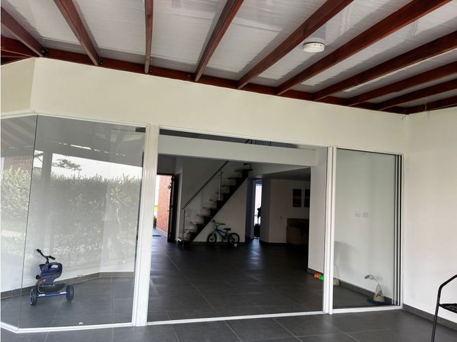 Casa de 4 alcobas en venta en La Morada, Jamundí, 220 m² · foto 6 de 10
