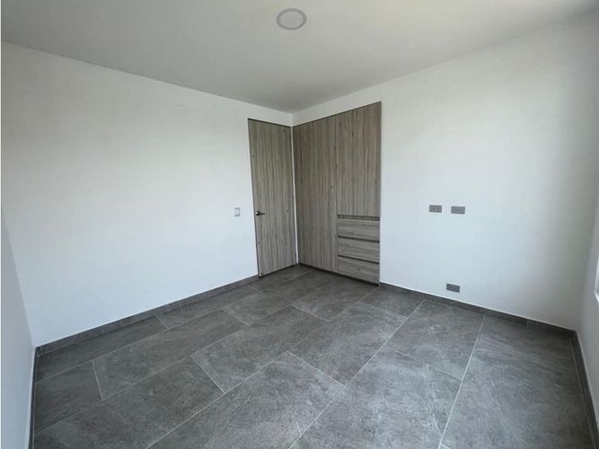 Casa de 3 alcobas en venta en Potrerito, Jamundí, 154 m² · foto 7 de 10