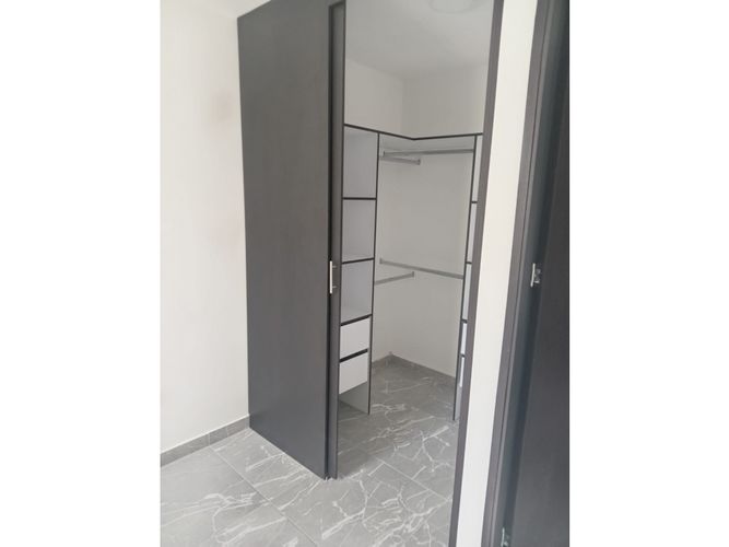 Apartamento de 2 alcobas en venta en Valle Del Lili, Cali, 62 m² · foto 6 de 16