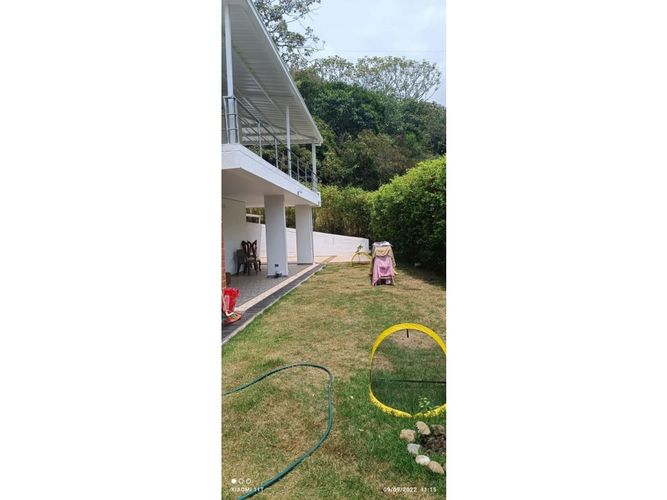 Casa de 4 alcobas en venta en Las Mercedes, Jamundí, 522 m² · foto 3 de 17