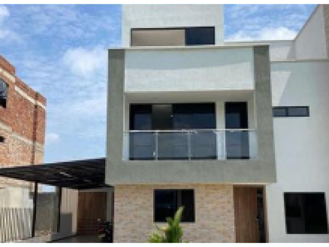 Casa de 5 alcobas en venta en Las Mercedes, Jamundí, 360 m² · foto 3 de 3