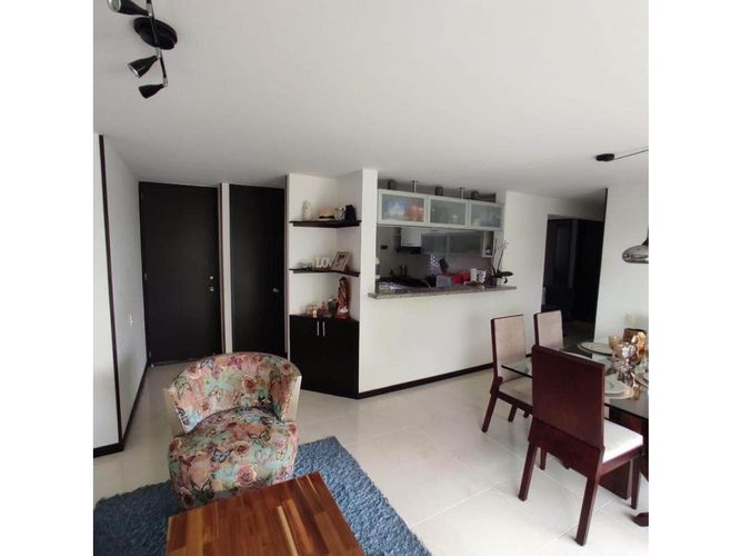 Apartamento de 3 alcobas en venta en Alfaguara, Jamundí, 112 m² · foto 2 de 10