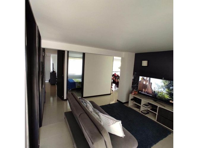 Apartamento de 3 alcobas en venta en Alfaguara, Jamundí, 112 m² · foto 5 de 10