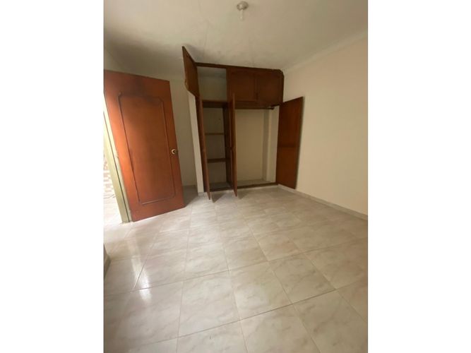 Casa de 7 alcobas en venta en Belalcazar, Jamundí, 294 m² · foto 13 de 24