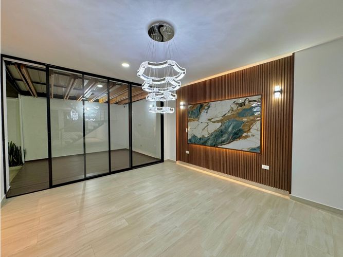 Casa de 4 alcobas en venta en Las Mercedes, Jamundí, 460 m² · foto 2 de 15