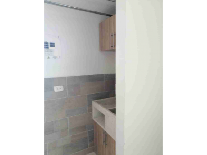 Apartamento de 2 alcobas en venta en Cr. Los Naranjos, Jamundí, 62 m² · foto 11 de 24