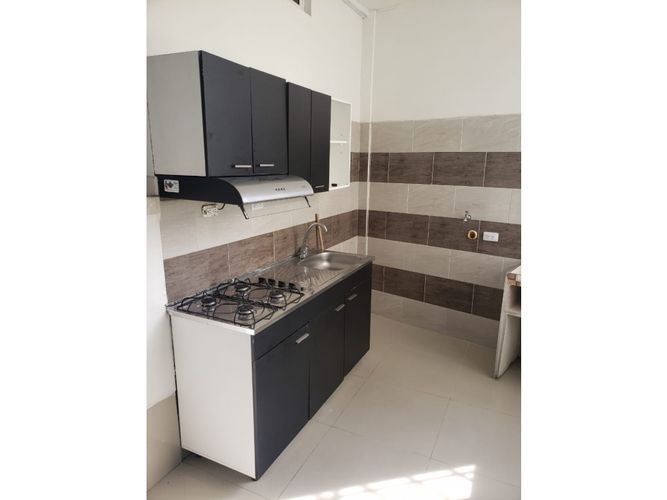 Edificio en venta en San Fernando Nuevo, Cali, 151 m² · foto 4 de 24