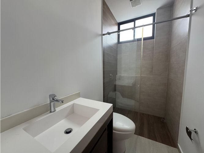 Casa de 4 alcobas en venta en Las Mercedes, Jamundí, 460 m² · foto 8 de 15