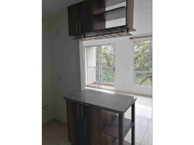 Apartamento de 2 alcobas en venta en Cr. Los Naranjos, Jamundí, 62 m² · foto 17 de 24