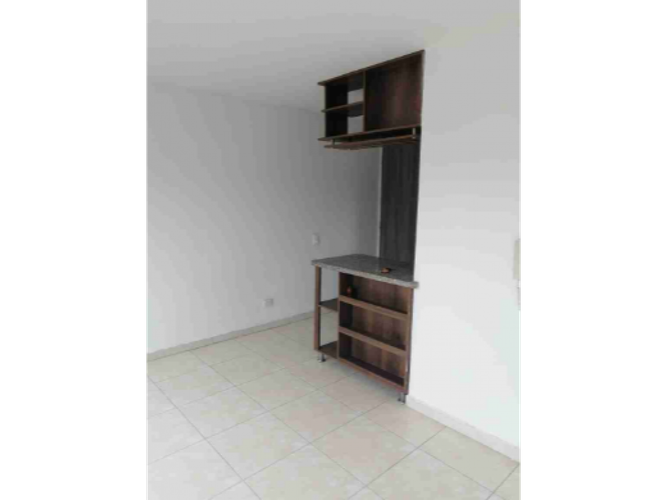 Apartamento de 2 alcobas en venta en Cr. Los Naranjos, Jamundí, 62 m² · foto 19 de 24